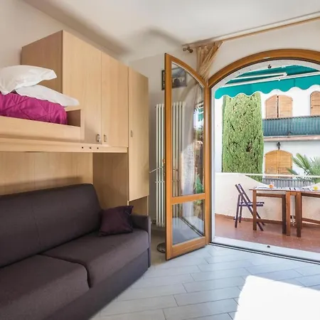 Il Bianconiglio Apartment Peschiera del Garda